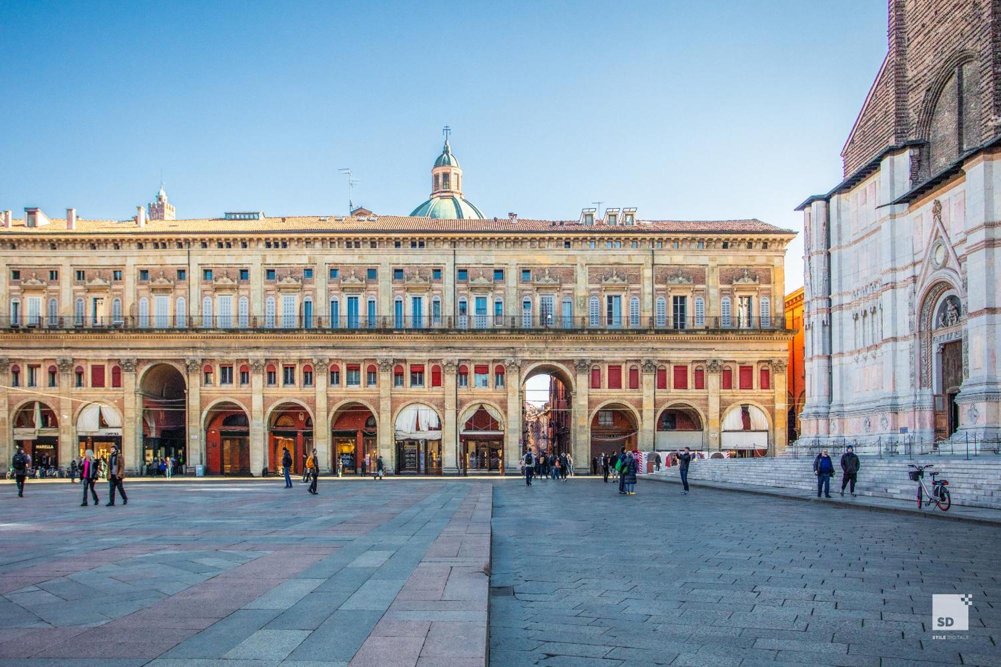 Urbanicooh Garisenda - Piazza Maggiore View Bologna Buitenkant foto